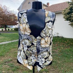 3/$15 Thums up vintage 80s 90s beaded floral flower gold vest tan cream black